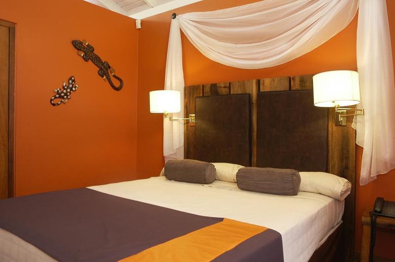 Raices Amambai Lodges Puerto Iguazú Exterior foto